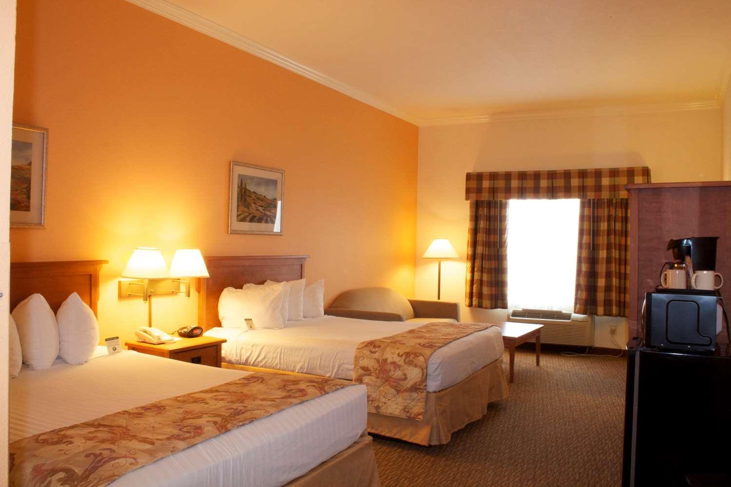 Best Western Plus Grapevine Inn Sunnyside Bagian luar foto