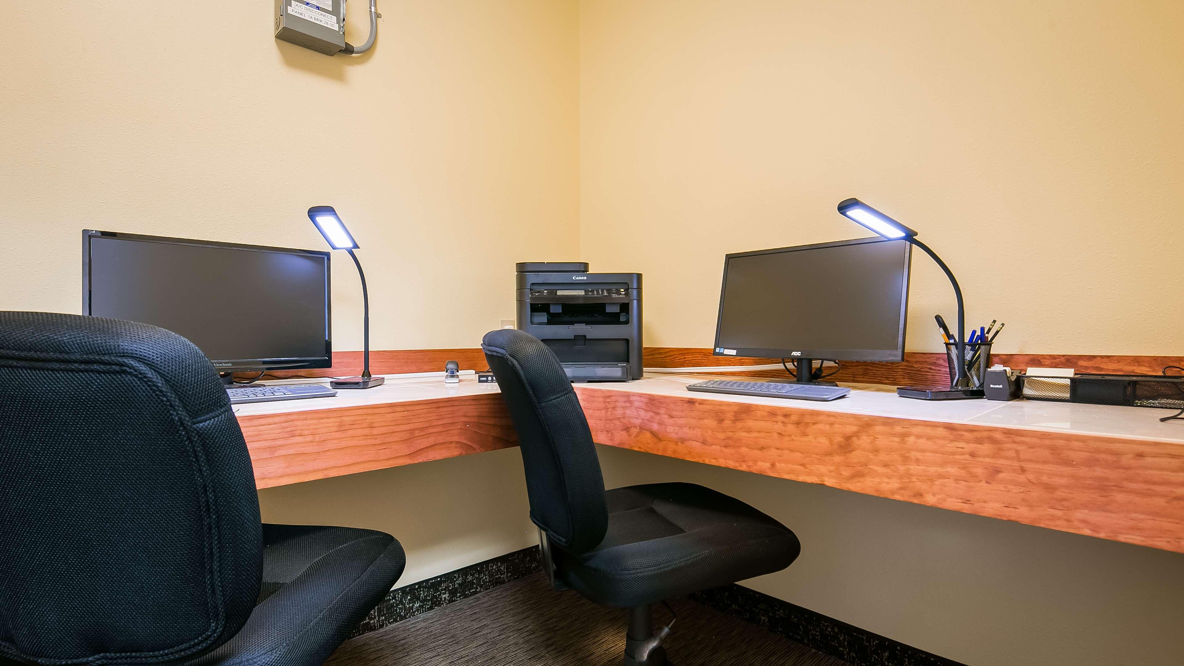Best Western Plus Grapevine Inn Sunnyside Bagian luar foto