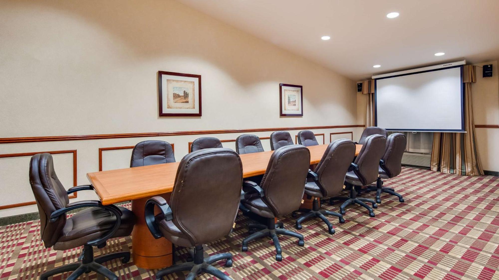 Best Western Plus Grapevine Inn Sunnyside Bagian luar foto
